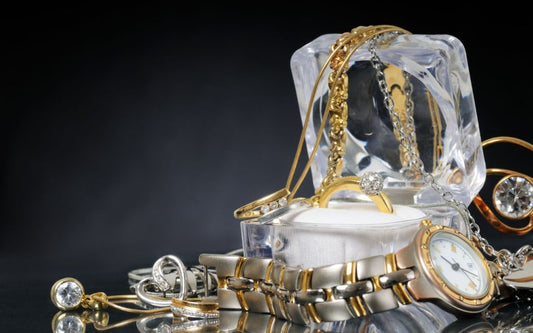The Jewelry We Pass Down: Why Jewelry Is the Ultimate Legacy Gift