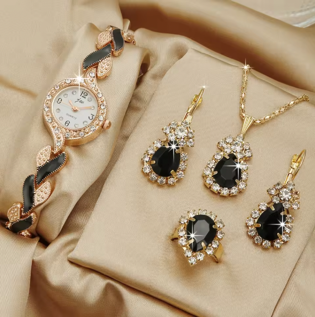 Enchanted Glow Jewelry Set - A Stylish, Casual And Versatile Women's Love With Diamond Inlaid Quartz Watch And Jewelry Three Piece Set