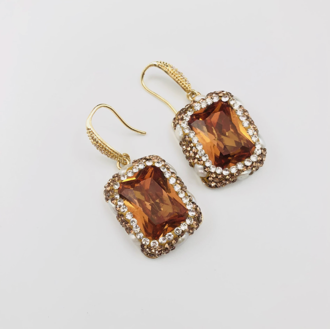 Truly Choose rectangular amber crystal earrings with gold hooks and rhinestone detailing pearl jewelry set