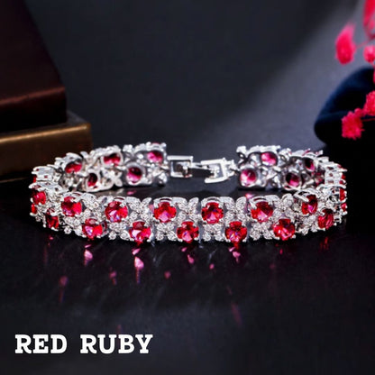 Enchanted Emerald – Elegant Luxury Women's Bracelet
