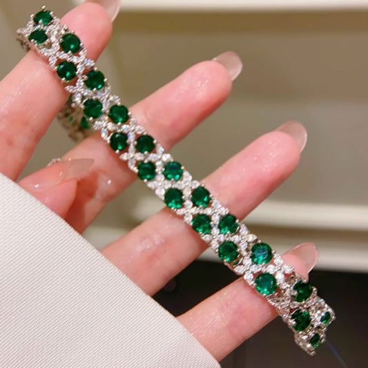 Enchanted Emerald – Elegant Luxury Women's Bracelet