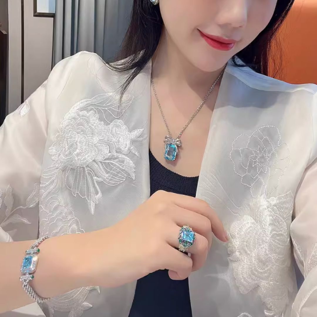 Healing Aset Blue Luxury – Elegant Bracelet, Pendant Necklace & Ring for Women