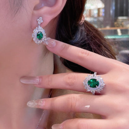Green Goddess Glam – Luxury Jewelry Set with Pendant, Earrings & Ring