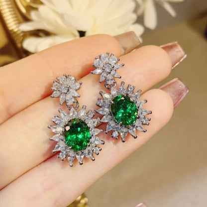 Green Goddess Glam – Luxury Jewelry Set with Pendant, Earrings & Ring