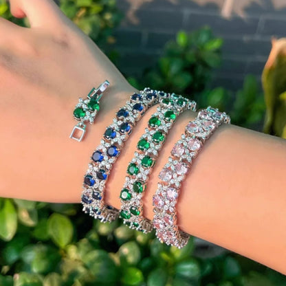 Enchanted Emerald – Elegant Luxury Women's Bracelet