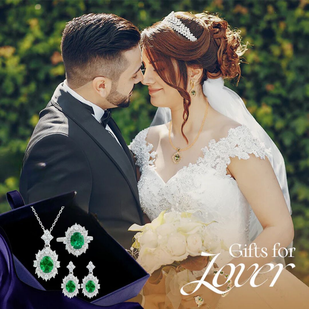 Green Goddess Glam – Luxury Jewelry Set with Pendant, Earrings & Ring