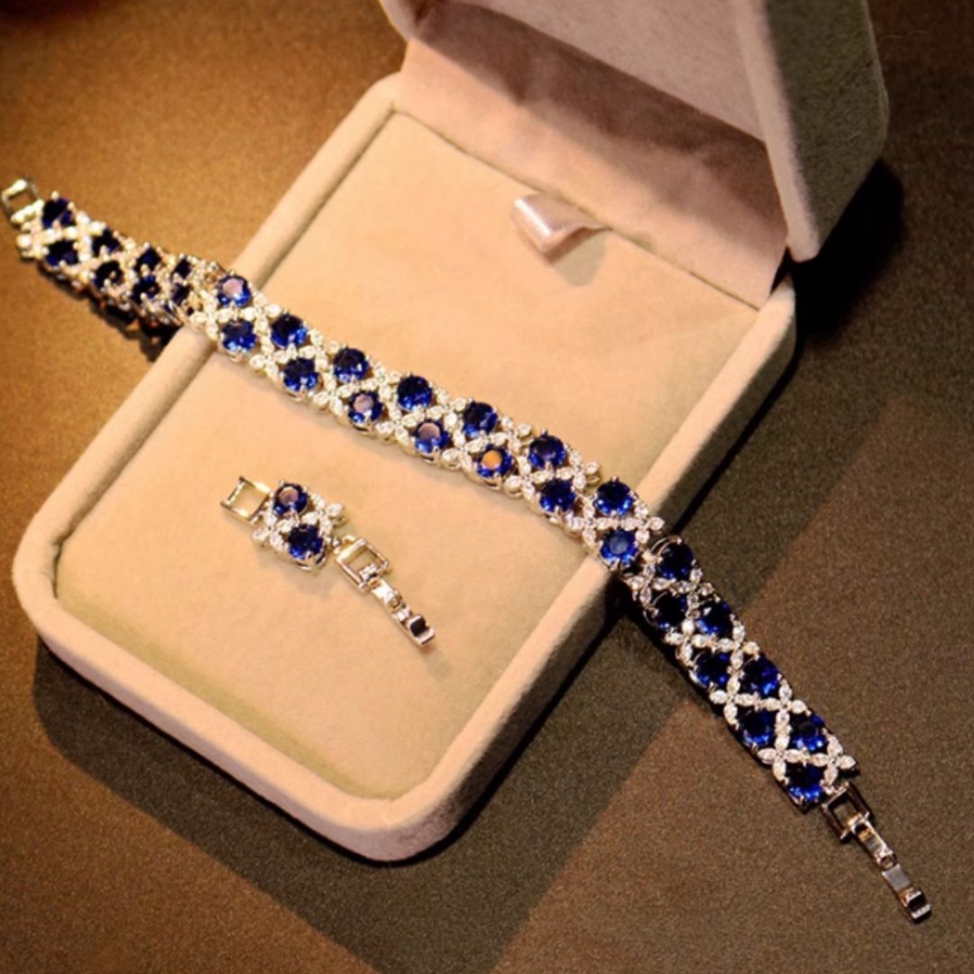Enchanted Emerald – Elegant Luxury Women's Bracelet