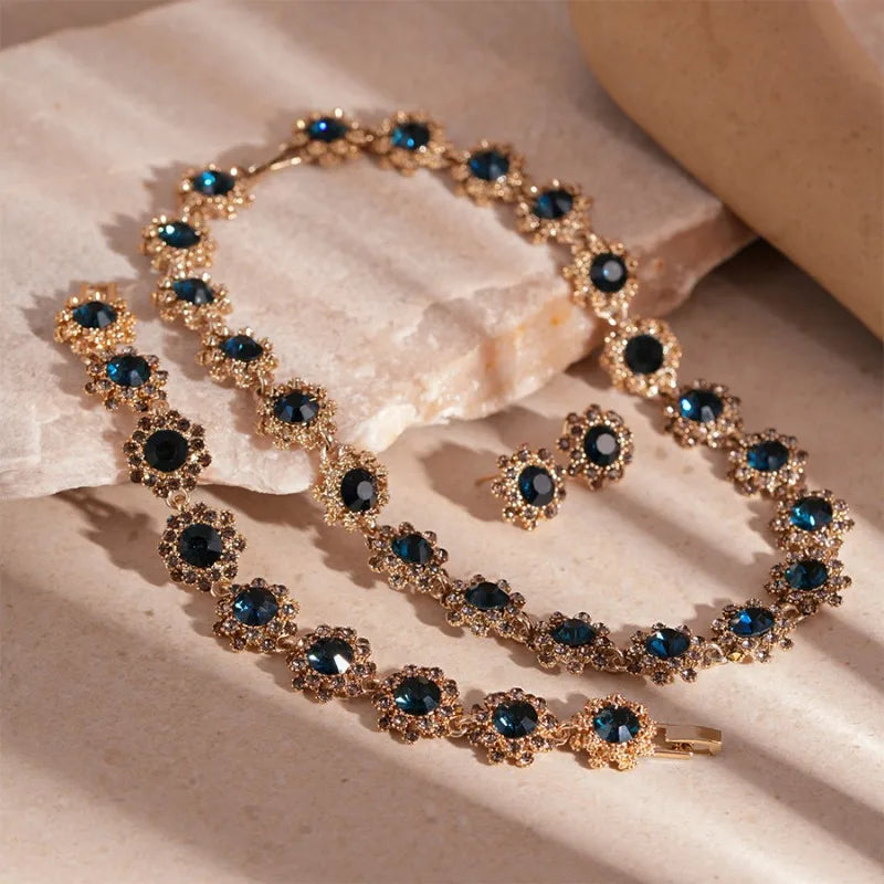 Hathor’s Embrace - Luxury Pendant-Earring-Bracelet-Ring Set 4pcs For Women