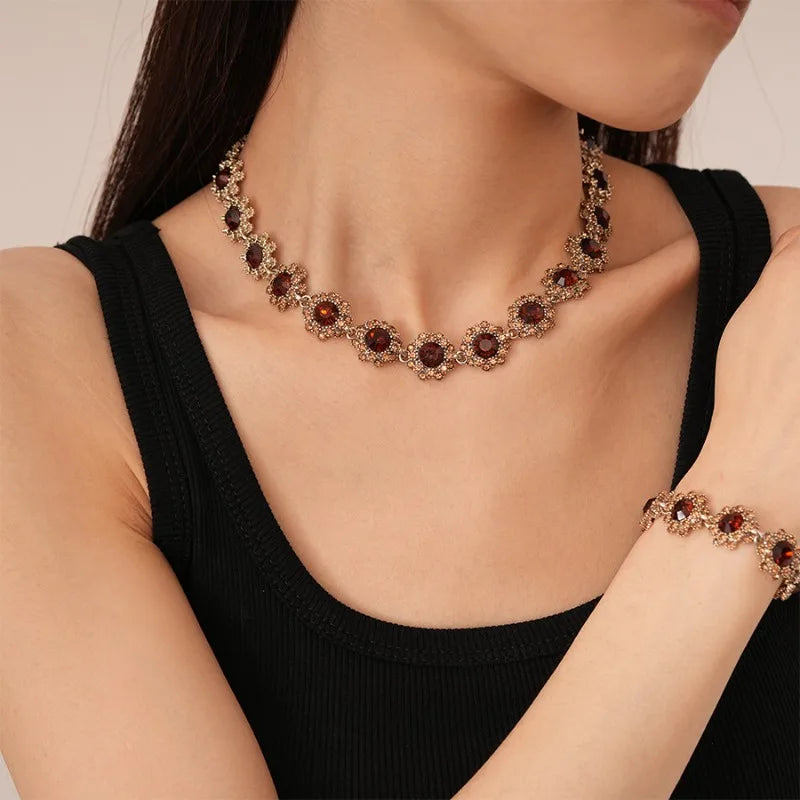 Hathor’s Embrace - Luxury Pendant-Earring-Bracelet-Ring Set 4pcs For Women