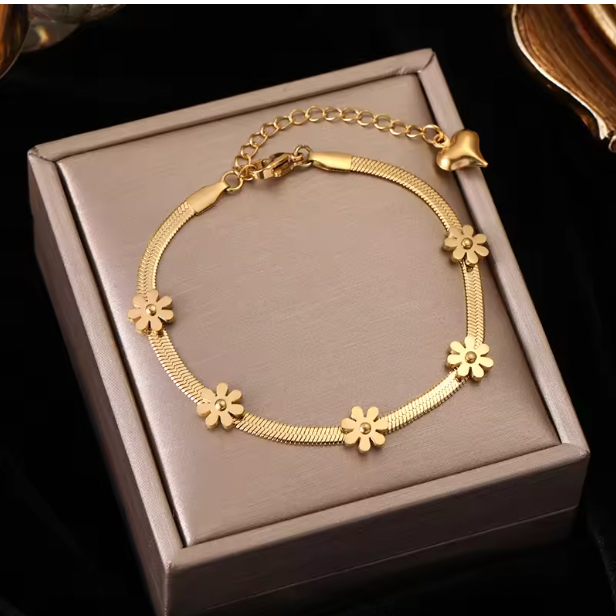 Love Flowers -  Sincere Love Bracelet for Women Simple Style Link Chain Bangle Trendy Jewelry Gift