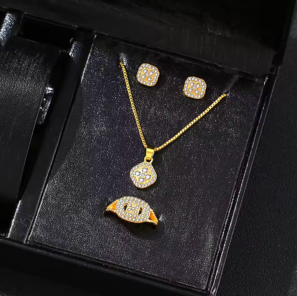 Lustre Legacy - Luxury Cube Jewelry Set, Women's Elegant Necklace, Earrings & Ring Set, Perfect Gift for Valentine's Day, Christmas Gift