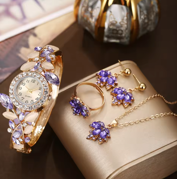 Starlight Splendor Jewelry Set - A Stylish, Casual And Versatile Women's Love With Diamond Inlaid Quartz Watch And Jewelry Three Piece Set