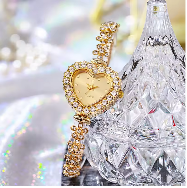 Harmony Spark Set - 2PCS Set Women Watches Luxury Rhinestone Bracelet Ladies Heart Dial Quartz Wristwatches Dress Clock Montre Femme（Without Box ）