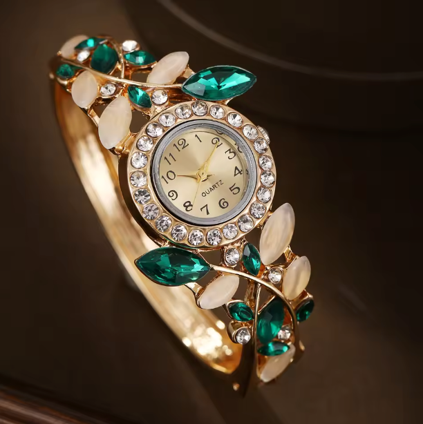 Infinity Glow Set - 2PCS New Fashionable Leaf Diamond Decorative Women's Quartz Watch Exquisite Trend