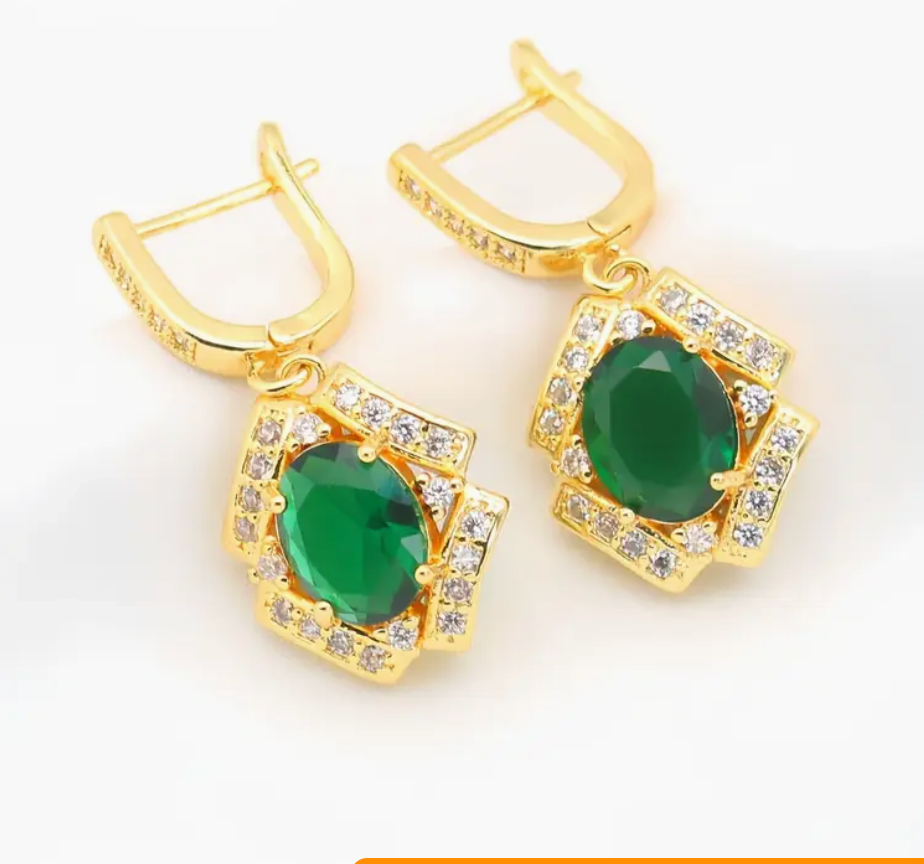 Bastet’s Halo - Luxury Peridot Ruby Pendant Earring Bracelet & Ring Set For Women