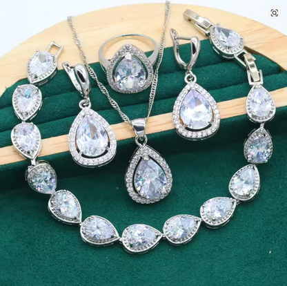 Feather of Light - Luxury Peridot Ruby Pendant Earring Bracelet & Ring Set For Women