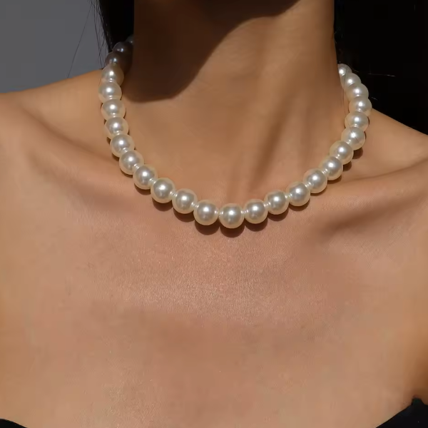 OpalMuse | Classic Pearl Choker - June Birthstone