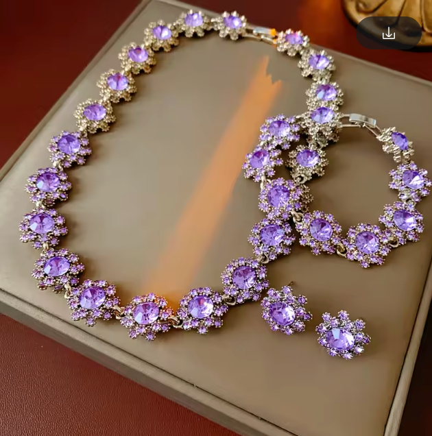 Hathor’s Embrace - Luxury Pendant-Earring-Bracelet-Ring Set 4pcs For Women