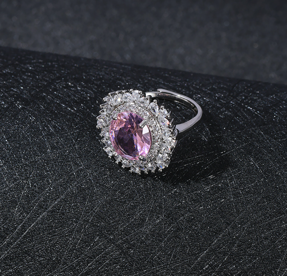 Hathor’s Embrace - Luxury Pendant-Earring-Bracelet-Ring Set 4pcs For Women