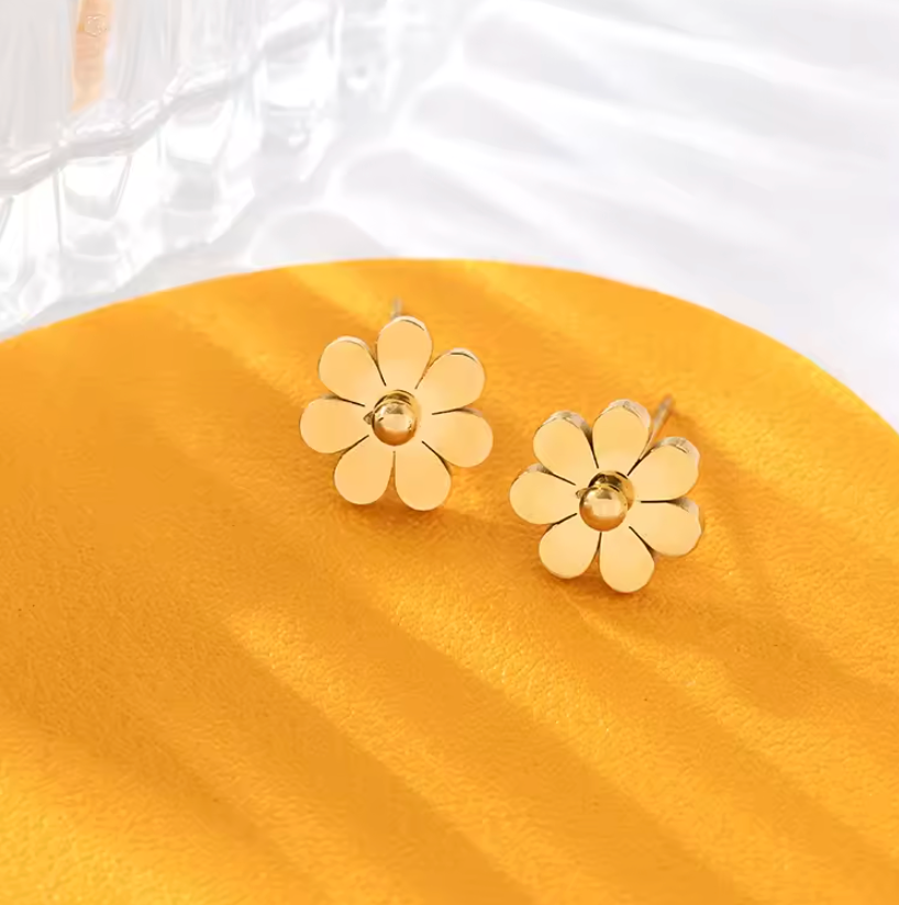 Golden Bloom - Luxury Gold-Plated Jewelry Set