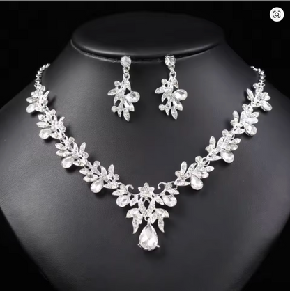 Golden Grace - Luxury Gold-Plated Jewelry Set