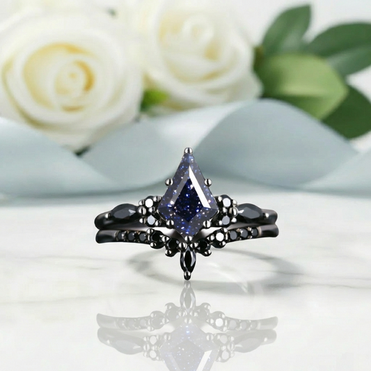 Midnight Galaxy Charm - Natural Blue Goldsand Vintage Gothic ring